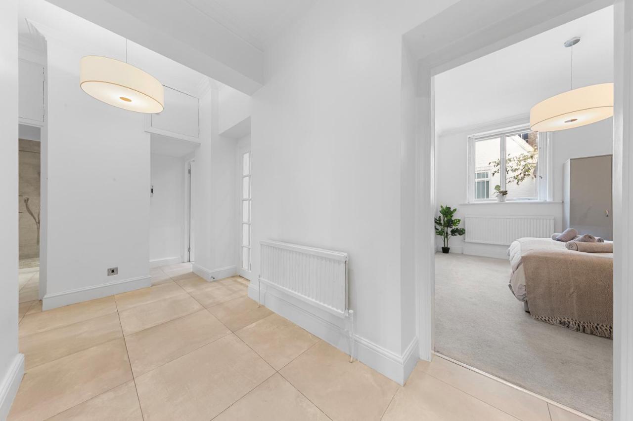 Apartamento Harrods 2 Bed Lux Flat W/Patio Londres Exterior foto