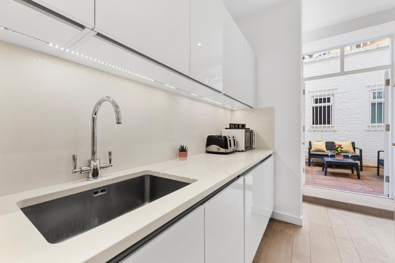 Apartamento Harrods 2 Bed Lux Flat W/Patio Londres Exterior foto