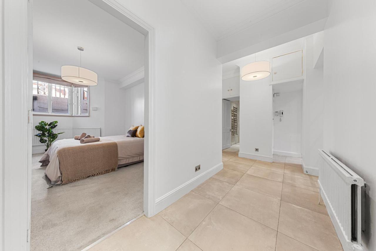 Apartamento Harrods 2 Bed Lux Flat W/Patio Londres Exterior foto