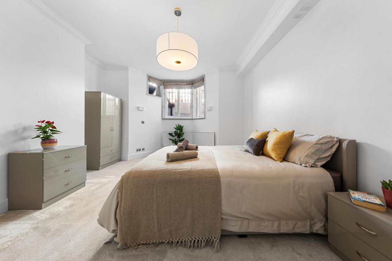 Apartamento Harrods 2 Bed Lux Flat W/Patio Londres Exterior foto